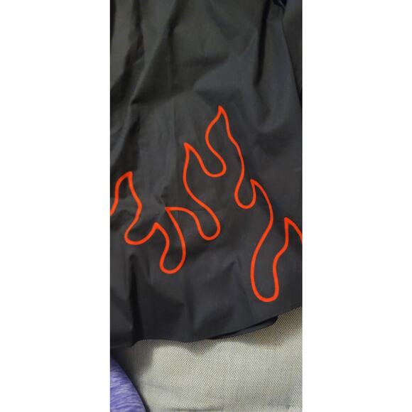 NEW HUGO BOSS MEN'S LONG SLEEVE STRETCH BUTTON DOWN FIRE FLAME SHIRT SIZE L - Picture 3 of 5